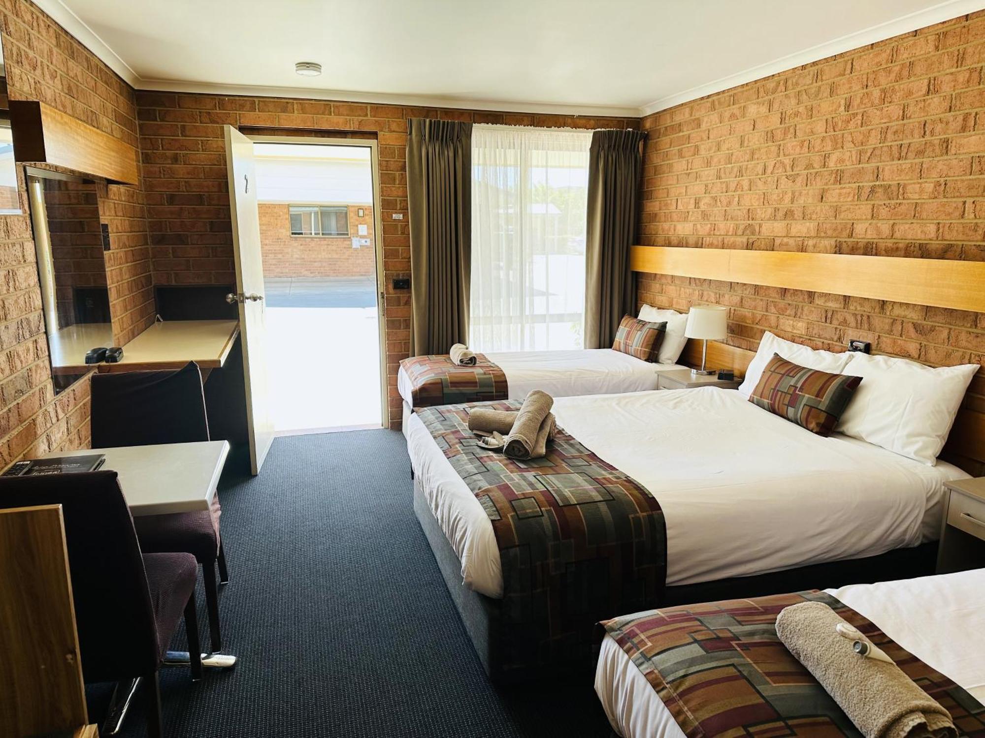 Moama Central Motel Эчука Экстерьер фото