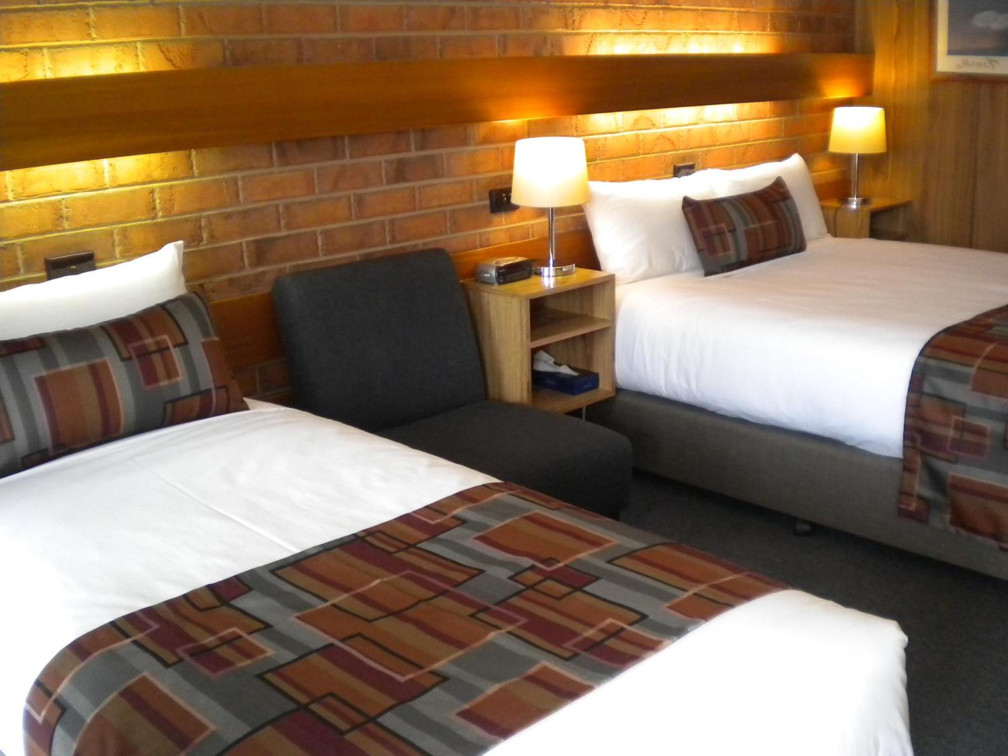 Moama Central Motel Эчука Экстерьер фото