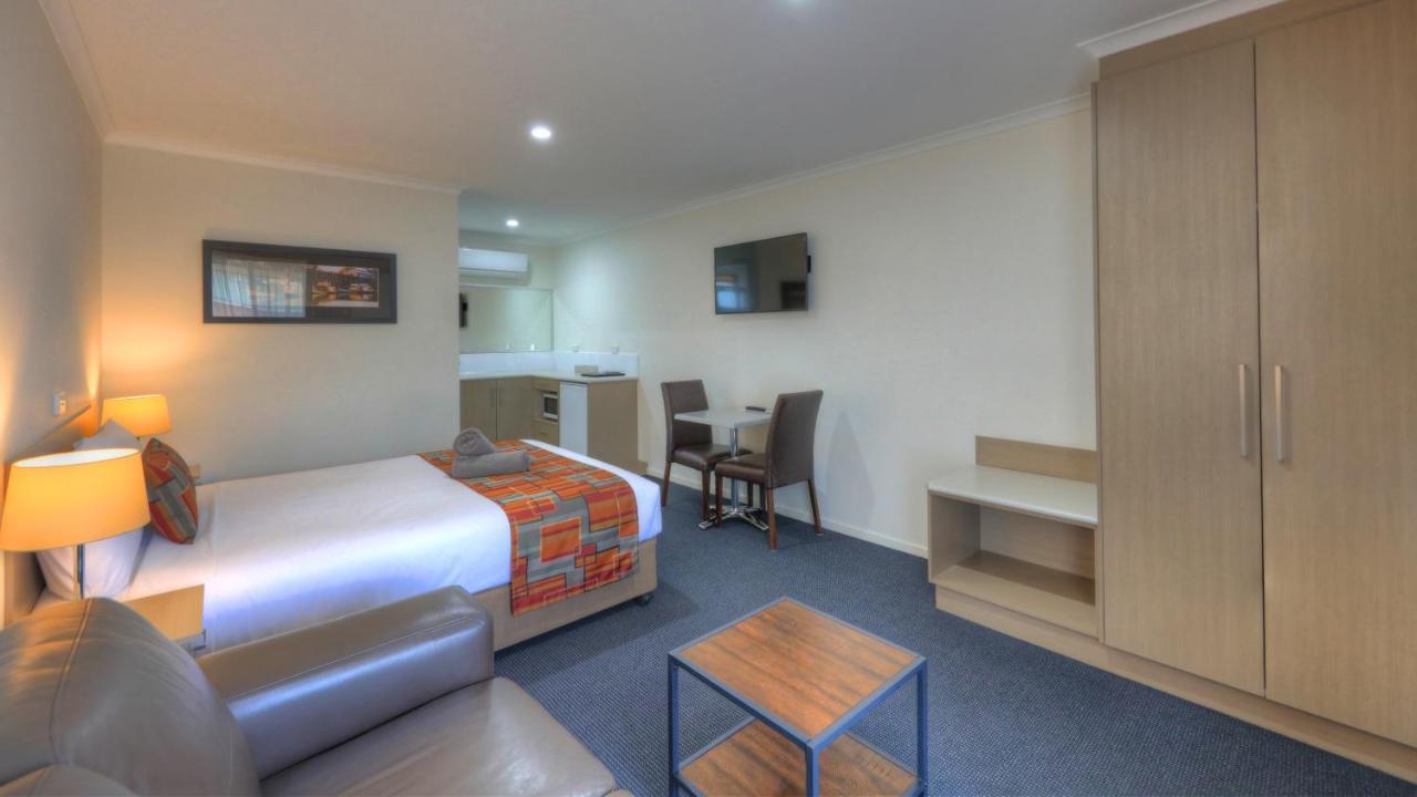 Moama Central Motel Эчука Экстерьер фото